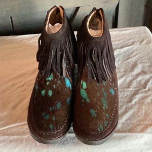 Ankle boot - coffee and blue tassel cowhide